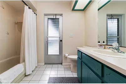 1725 SE 11th Ter, Cape Coral, FL 33990 - Photo 19