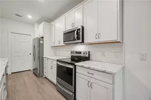5693 Mayflower Way, Other, FL 34142 - Photo 9