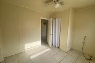 8110 Howell Ave, North Fort Myers, FL 33917 - Photo 11
