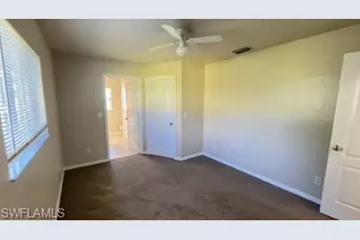 922 SE 13th Ter, Cape Coral, FL 33990 - Photo 7