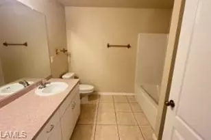 922 SE 13th Terrace, Cape Coral, FL 33990 - Photo 13