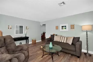 2008 SE 8th Terrace, Cape Coral, FL 33990 - Photo 9