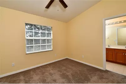 8585 Athena Ct, Lehigh Acres, FL 33971 - Photo 23