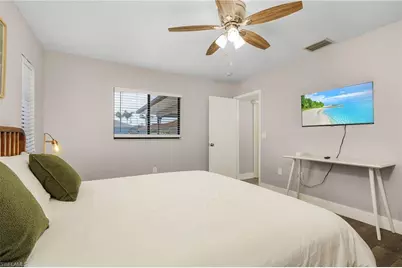 1424 SW 49th St, Cape Coral, FL 33914 - Photo 17