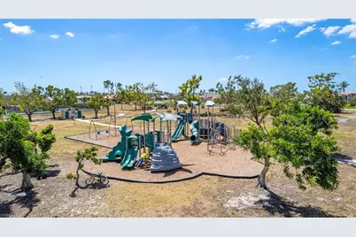 1424 SW 49th St, Cape Coral, FL 33914 - Photo 39