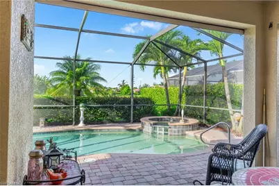 3652 Treasure Cove Cir, Naples, FL 34114 - Photo 17