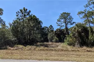 8026 Rolling Cir, Labelle, FL 33935 - Photo 1