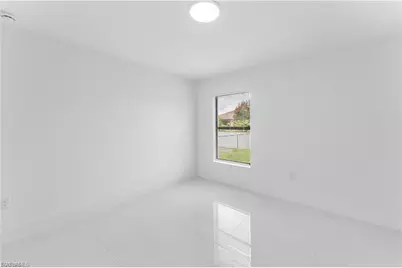 3700 10th St W, Lehigh Acres, FL 33971 - Photo 13