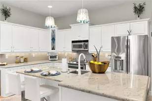 14610 Laguna Dr, Fort Myers, FL 33908 - Photo 7