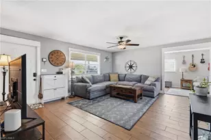 19368 Coraltree Ct, Lehigh Acres, FL 33936 - Photo 17