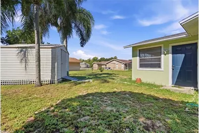 19368 Coraltree Ct, Lehigh Acres, FL 33936 - Photo 33