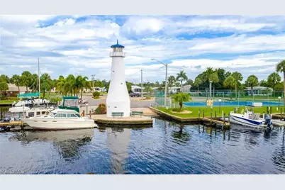 5524 Sir Walter Way, North Fort Myers, FL 33917 - Photo 15