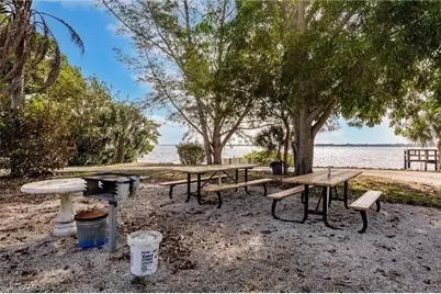 5524 Sir Walter Way, North Fort Myers, FL 33917 - Photo 19