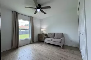 330 SW 23rd Terrace, Cape Coral, FL 33991 - Photo 15