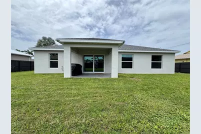 330 SW 23rd Ter, Cape Coral, FL 33991 - Photo 35