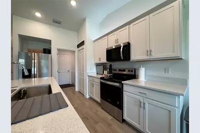 330 SW 23rd Ter, Cape Coral, FL 33991 - Photo 27