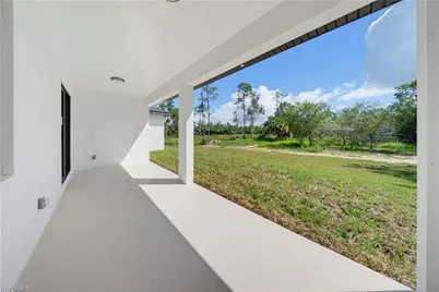 1318 Roosevelt Ave, Lehigh Acres, FL 33972 - Photo 9