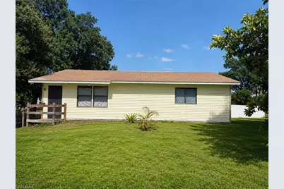 406 San Diego St, North Fort Myers, FL 33903 - Photo 1