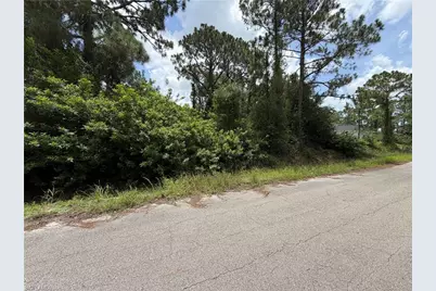 1504 Dixie Ave, Lehigh Acres, FL 33972 - Photo 5