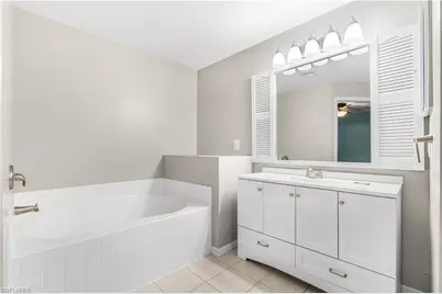 1305 SW 22nd Pl, Cape Coral, FL 33991 - Photo 17