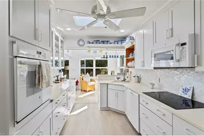 1348 Alcazar Ave, Fort Myers, FL 33901 - Photo 9