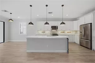 16277 Borelle Cir, Naples, FL 34110 - Photo 19