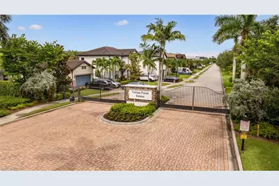 16277 Borelle Cir, Naples, FL 34110 - Photo 49