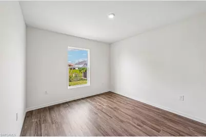 2317 NW 31st St, Cape Coral, FL 33909 - Photo 11