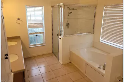501 SW 9th St, Cape Coral, FL 33991 - Photo 7