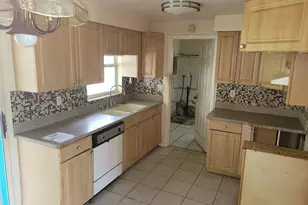 6683 E Tropicana Dr, Fort Myers, FL 33919 - Photo 3