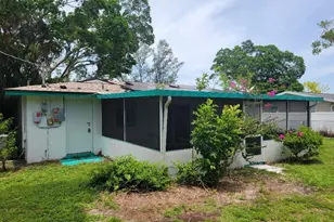 6683 E Tropicana Dr, Fort Myers, FL 33919 - Photo 11