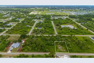 314 Laurel Ave S, Lehigh Acres, FL 33974 - Photo 15