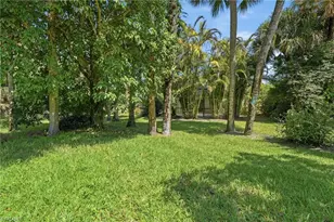 2604 E 6th St, Lehigh Acres, FL 33936 - Photo 5