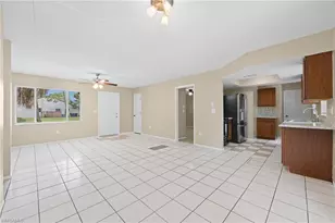 8121 Winged Foot Dr, Fort Myers, FL 33967 - Photo 7