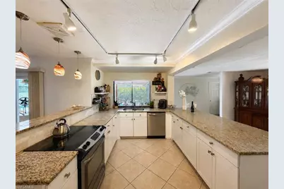 1631 SE 20th St, Cape Coral, FL 33990 - Photo 7