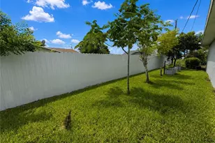 1631 SE 20th St, Cape Coral, FL 33990 - Photo 35