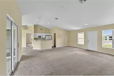 2909 38th St SW, Lehigh Acres, FL 33976 - Photo 11