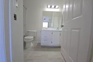 11500 Villa Grand, Fort Myers, FL 33913 - Photo 7