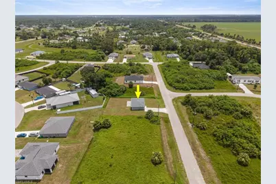 3061 Adcock Dr, Labelle, FL 33935 - Photo 25