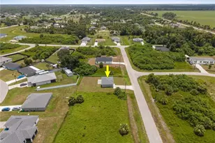 3061 Adcock Dr, Labelle, FL 33935 - Photo 25