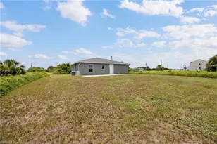 3061 Adcock Dr, Labelle, FL 33935 - Photo 19