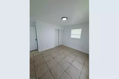 5549 7th Ave #5549, Fort Myers, FL 33907 - Photo 3