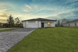 532 Raintree St E, Lehigh Acres, FL 33974 - Photo 1