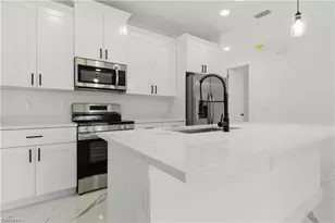 4789 Golfview Blvd, Lehigh Acres, FL 33973 - Photo 3