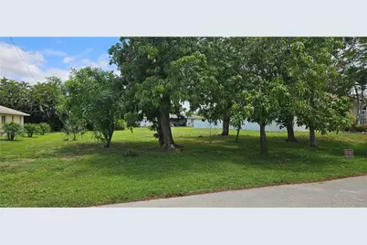 502 SE 17th Ter, Cape Coral, FL 33990 - Photo 1