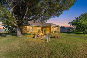 2833 NW 21st Ave, Cape Coral, FL 33993 - Photo 17