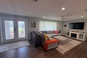 4431 N Pacific Cir, North Fort Myers, FL 33903 - Photo 3