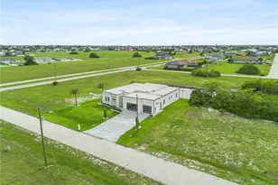 806 NW 33rd Ave, Cape Coral, FL 33993 - Photo 47