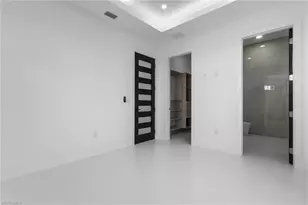 806 NW 33rd Ave, Cape Coral, FL 33993 - Photo 35