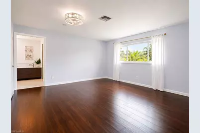 8512 Chatham St, Fort Myers, FL 39907 - Photo 9
